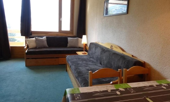 Reberty Apartment | Appartement 2 pièces avec balcon, exposé sud, aux pieds des pistes - Les Menuires - FR-1-178-81