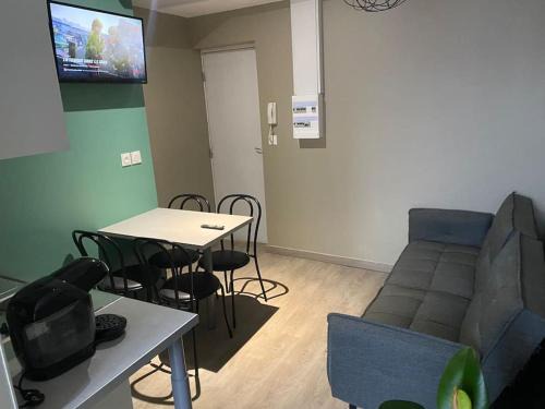 Douai Apartment | Appartement 4 - Hyper centre - 1 à 4 personnes