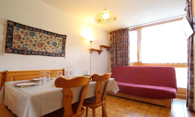 Lanslevillard Apartment | Appartement 4 personnes avec balcon au pied des pistes - Résidence à Val-Cenis - FR-1-508-160
