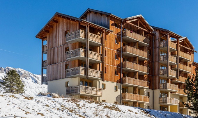 Saint-Etienne-en-Devoluy Condo | Appartement au sein de la station