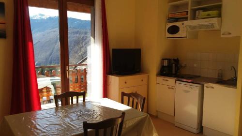 Ignaux Apartment | Appartement confortable à Ignaux, 31 m² avec piscine