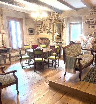Aigues-Mortes Medieval City Apartment | Appartement des Sablons