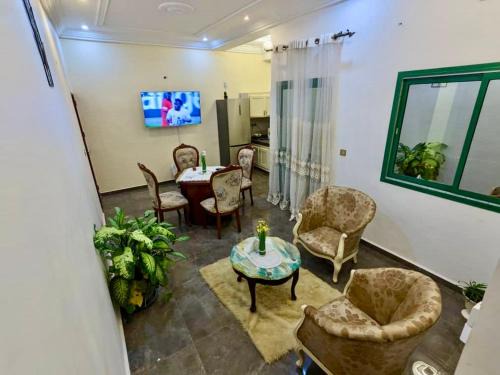 Yaounde Apartment | Appartement meublé en R1 Haut Standing 1CH