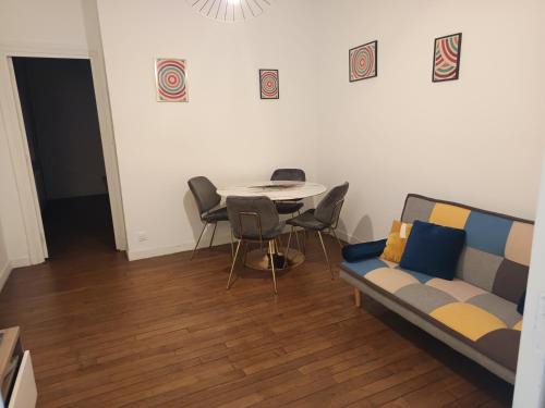 Sedan Apartment | Appartement Saphir 2-4 pers - L' Artdu'Net -
