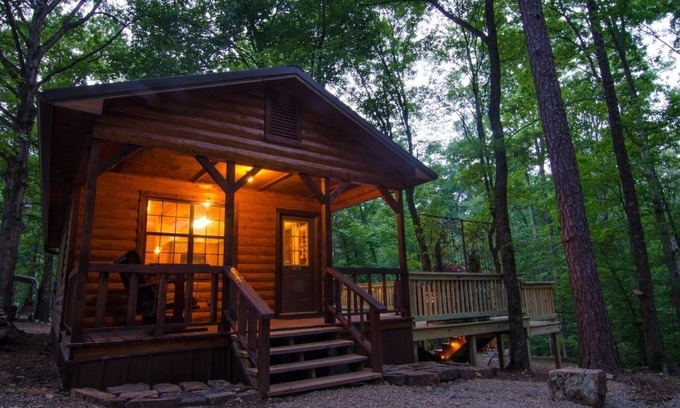 Broken Bow Cabin | Arabella Cozy Nest With Hot Tub and Fire Pit in the Backyard by Redawning