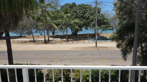 Arcadia Apartment | Arcadia Beach Unit 4