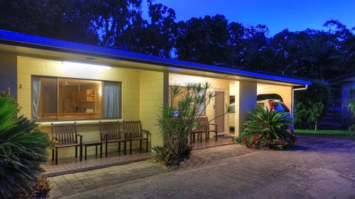 Arcadia Apartment | Arcadia Palms 2