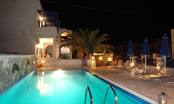 Perissa House | Aretousa Villas