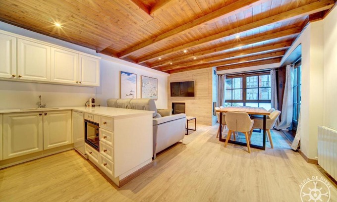 Baqueira Apartment | ARGULLS de Alma de Nieve