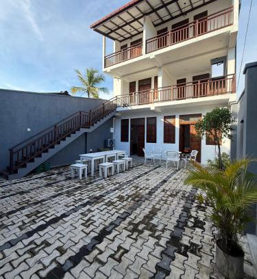 Boossa Hotel | Arrow Beach Hotel