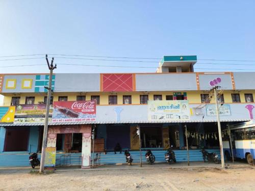 Tiruvannamalai Cabin | Arumugam Residency