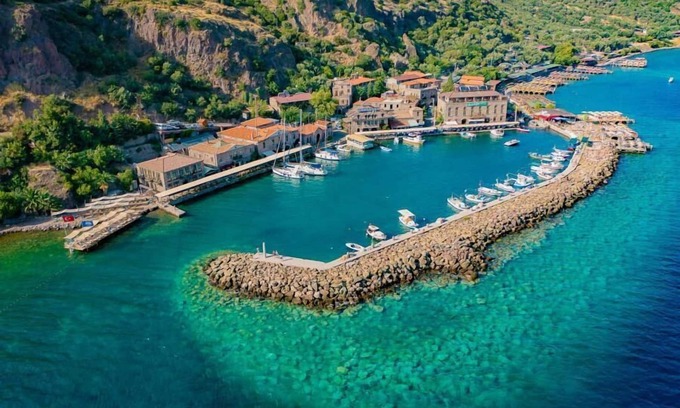 Behram Hotel | Assos Mia Konaklama ve Restaurant