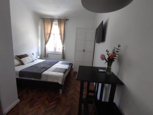 Donji Grad Apartment | Astralis Factory Apartments- Mars & Venus
