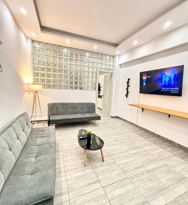 Athens Apartment | ATHENS DIAMOND APARTMENT WITH BALCONY