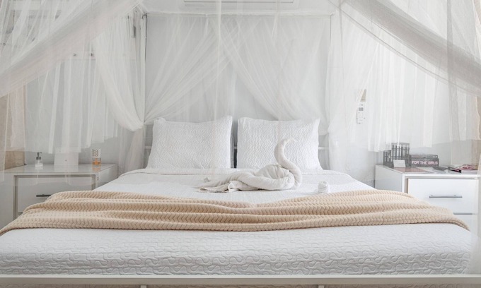 Pedernales Apartment | ATOAS: Loving Vacation Retreat with Pool and Jacuzzi 5 min from Beach/Poblado