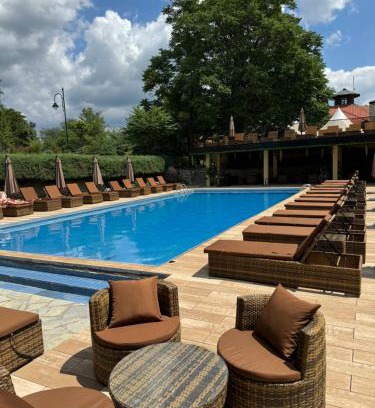 Veliko Gradiste Hotel | ATOS Srebrno jezero - Villa and Restaurant
