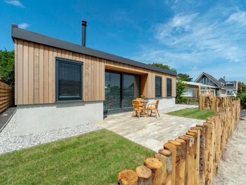 Callantsoog House | Attractive home with terrace