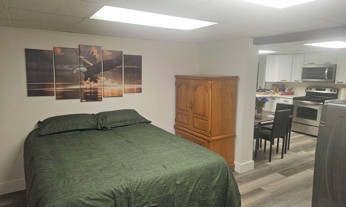 Northbridge Apartment | Attractive Lower Level Guest Suite with Private Entrance