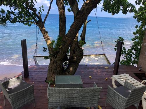 Taiarapu-Ouest House | Au bord de l'eau sur Vairao Teahupoo