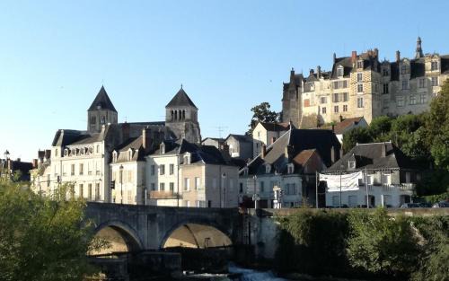 Saint-Aignan House | Au pied du château