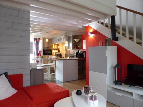 Houyet House | Au Ptit Coquelicot