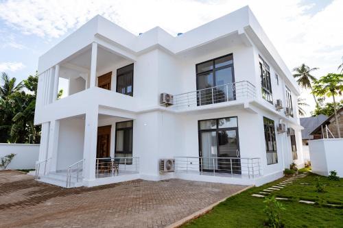 Chukwani Apartment | Aura House Zanzibar