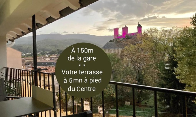 Foix Apartment | AUX 4 LOGIS - Studio Le Roof - Une vue splendide - Petit déjeuner offert 1ère nuit