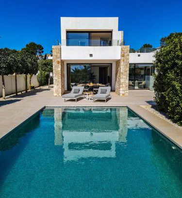 Benissa Coast Villa | AVANOA - Fustera Benissa Costa