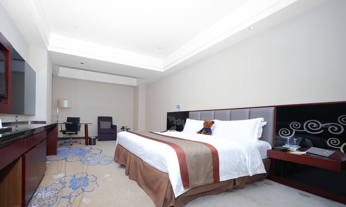 Bao'an Hotel | Avant-Garde Hotel