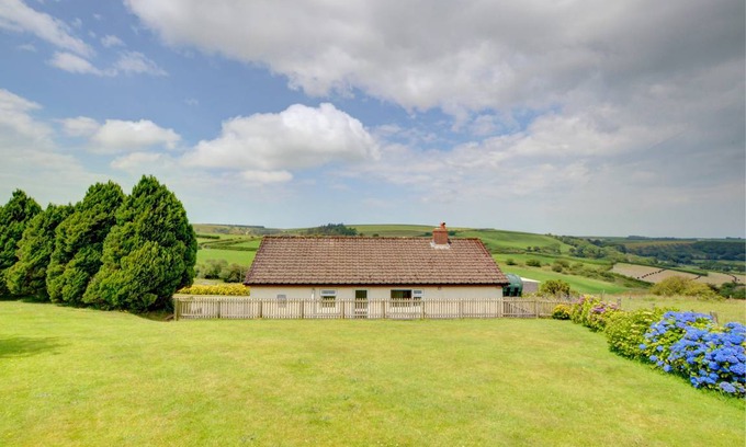Tal-gareg Cottage | Awel y Grug