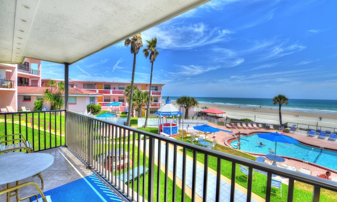 Cate Gray Villa | Awesome 3 Bedroom Oceanfront Luxury Apartment - Enhanced Cleaning