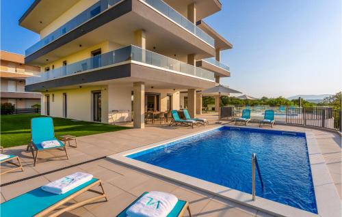 Milcetici Apartment | Awesome Apartment In Malinska