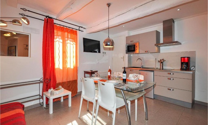 Torreilles Apartment | Awesome apartment in Torreilles-Plage with 1 Bedrooms and WiFi