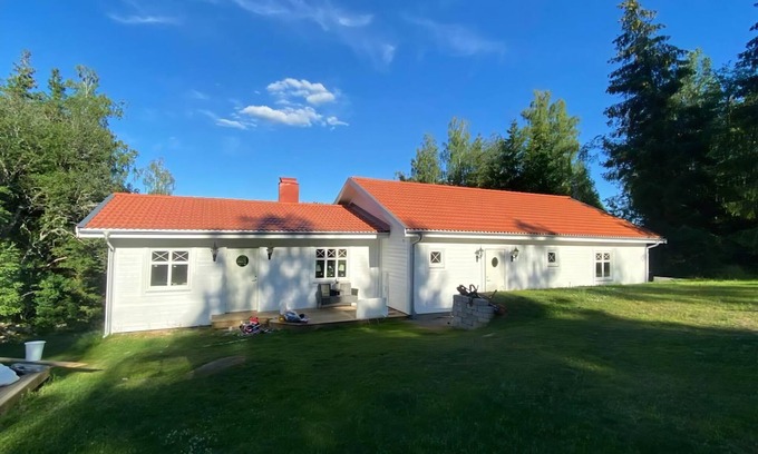 Hultsfred House | Awesome home in Vena with 1 Bedrooms and Jacuzzi