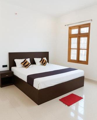 Ayodhya Hotel | AYODHYA HOTEL APRANA PALACE - BEST BUDGET ROOMS - #WI-FI #FULLY AIR CONDITIONING #PARKING - 900 Meters From RAM MANDIR - #Best Selling Hotel In Ayodhya