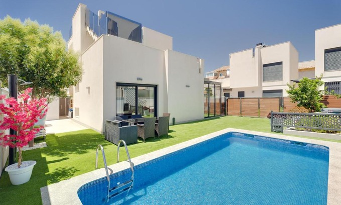 Torrevieja House | Azalea ii