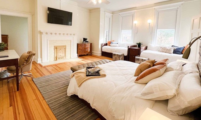LaGrange Apartment | Azalea Suite at Truitt Vanderbilt Club sleeps 6!