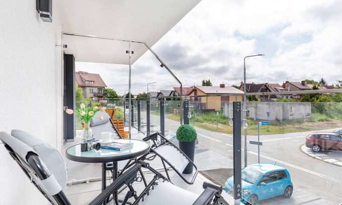 Kolobrzeg Apartment | Azure Apartment Kołobrzeg by Renters