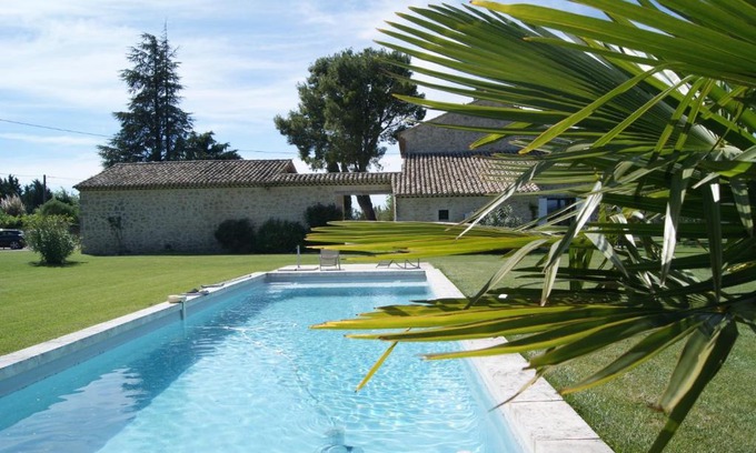 Robion Bed & Breakfast | B&B dans Mas en pierres