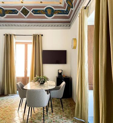 Lipari Historic Centre Bed & Breakfast | B&B Faraglione