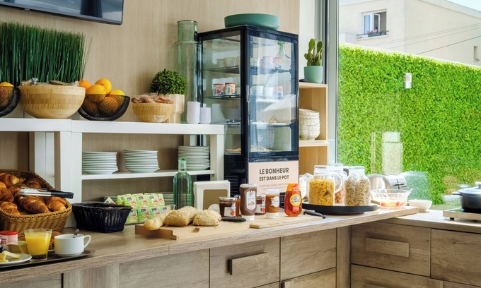 Antibes Hotel | B&B HOTEL Antibes Juan-les-Pins