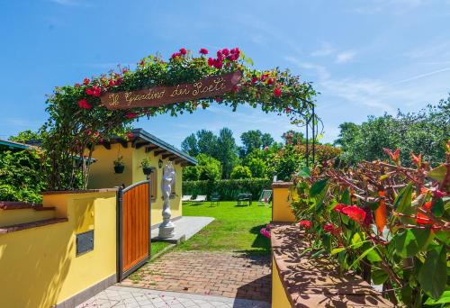 Vicopelago Bed & Breakfast | B&B Il Giardino dei Poeti and Apartaments