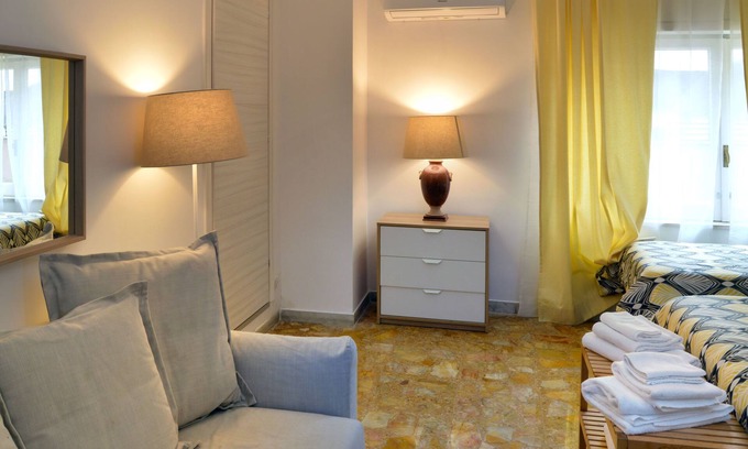 Naples City Centre Bed & Breakfast | B&B La Locanda dell'Arte Museo