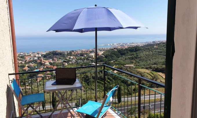 Ranzi Bed & Breakfast | B&B TRA CIELO e MARE