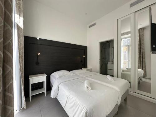 Cannes City Centre Apartment | B080- À l'étroit à l'hôtel Bienvenue chez nous