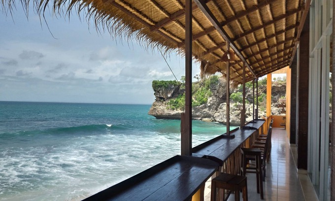 Jimbaran Hotel | Balangan Paradise Hostel and Restaurant