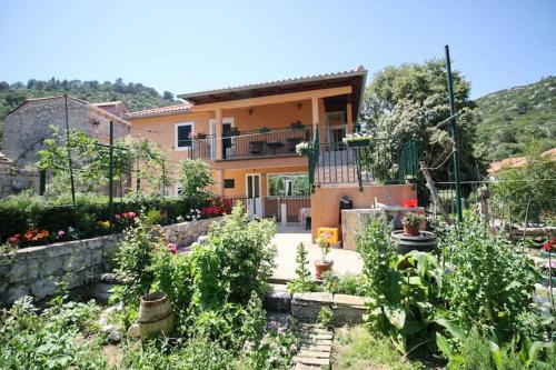Korita Apartment | Baldo's Happy Garden- BRAND NEW