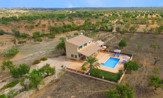 Santa Margalida Cottage | BALLESTER Finca for 4 in Santa Margarita with pool