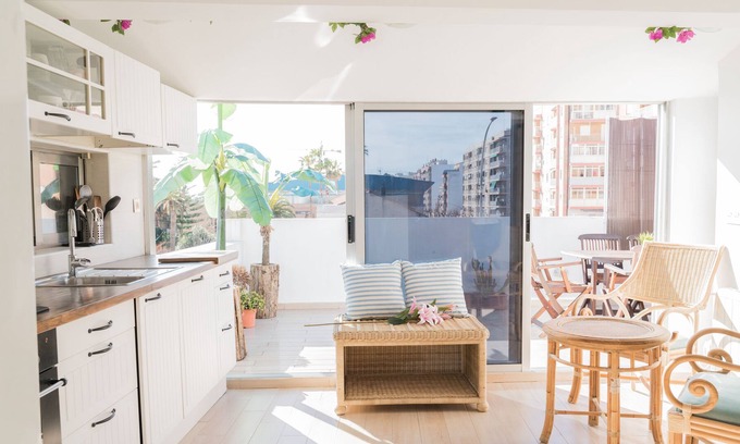 Valencia Bed & Breakfast | Banana Beach Patacona