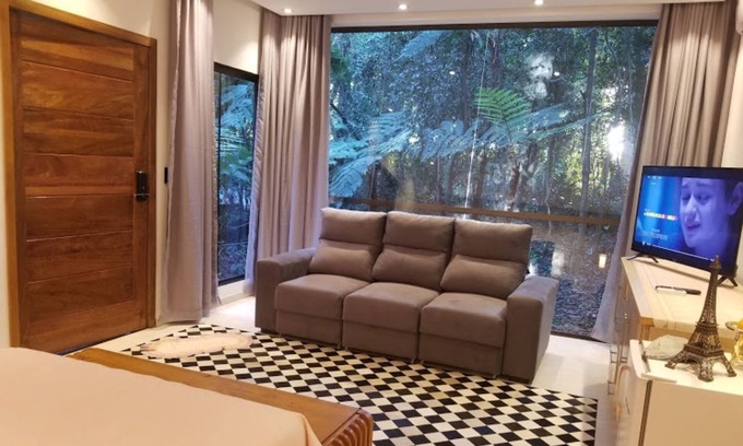 Cascavel House | Bangalôs em meio à floresta